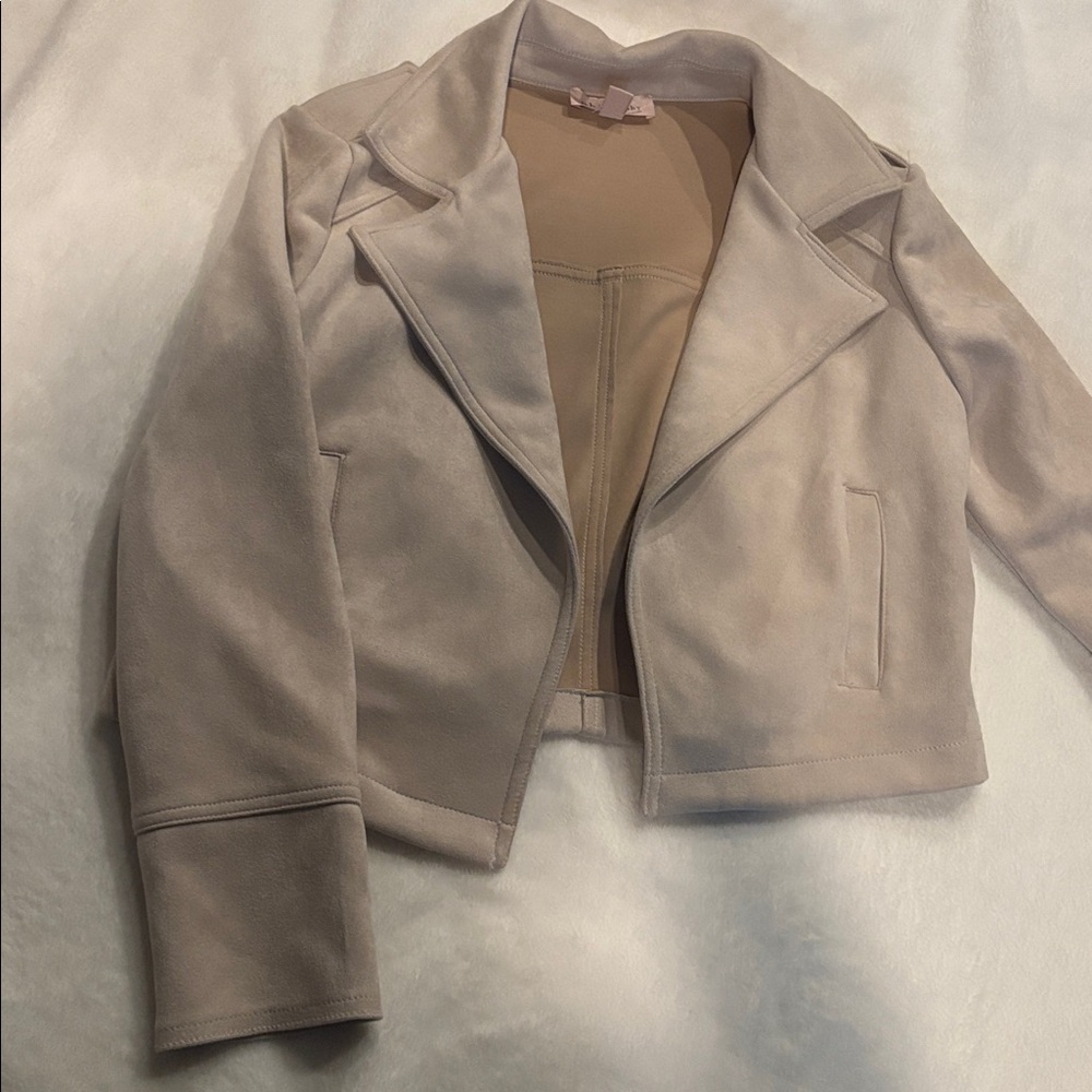 Cropped jacket - Picture 2 of 3